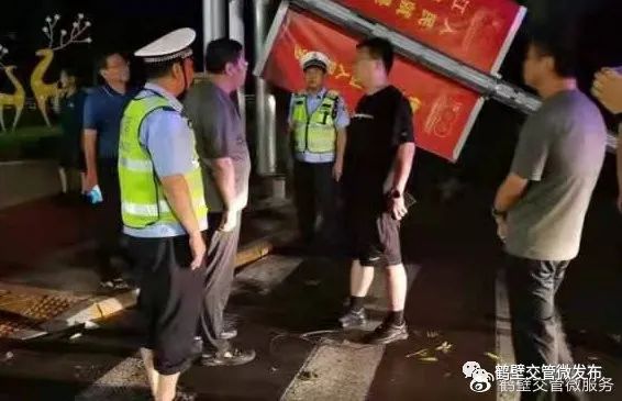 正能量丨暴风骤雨显担当，鹤壁交警全警动员保障人民群众生命财产安全