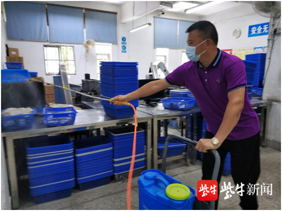 苏州公交门,苏州公交门事件视频