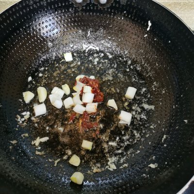 宮保雞丁做法,宮保雞丁做法視頻教程