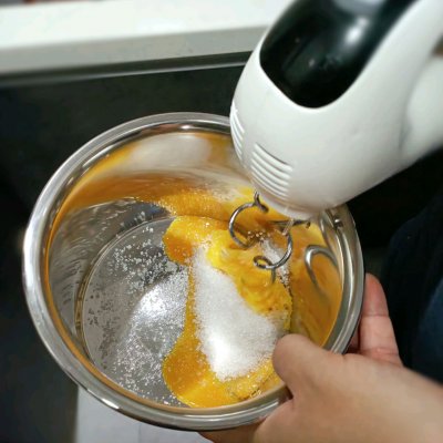 雪糕巧克力的做法（推荐超简单的自制巧克力冰淇淋）(3)