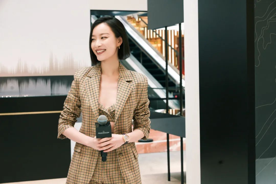 女明星扎推剪短发，有的翻车有的好看，重点都在这里啦
