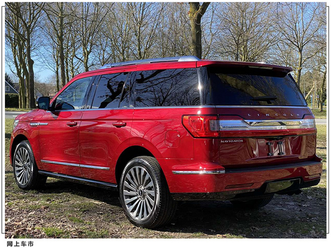 林肯领航员实拍曝光!搭3.5T V6,12.3英寸中控,尺寸超越奔驰GLS