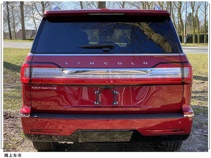 林肯领航员实拍曝光！搭3.5T V6，12.3英寸中控，尺寸超越奔驰GLS