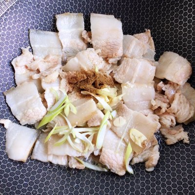 尖椒炒五花肉,尖椒炒五花肉的做法大全