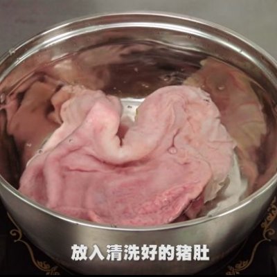 豬肚雞,豬肚雞的制作方法及配料