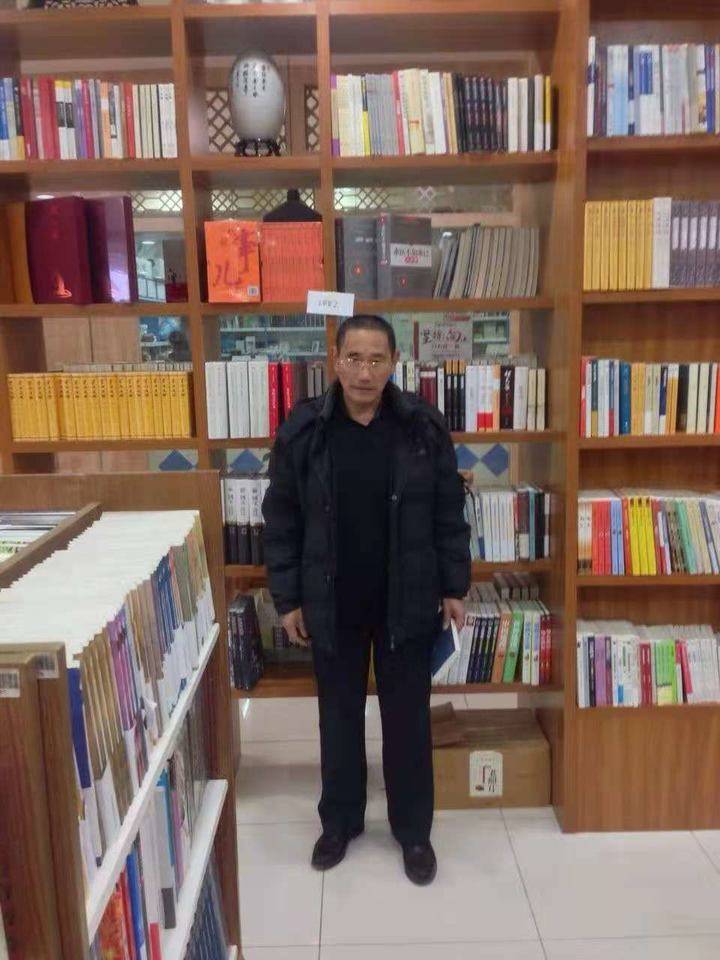「青未了•耿超廷专栏5」脆弱的花朵