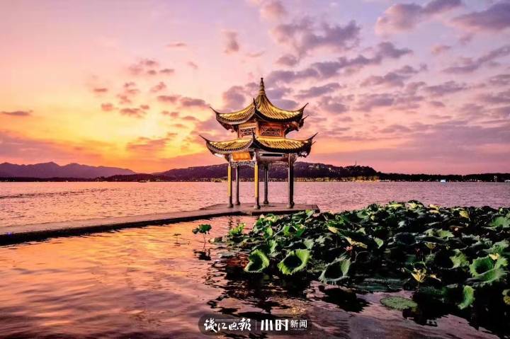 好摄｜西湖边拍日落最有名的集贤亭，怎么被“包裹”起来了？