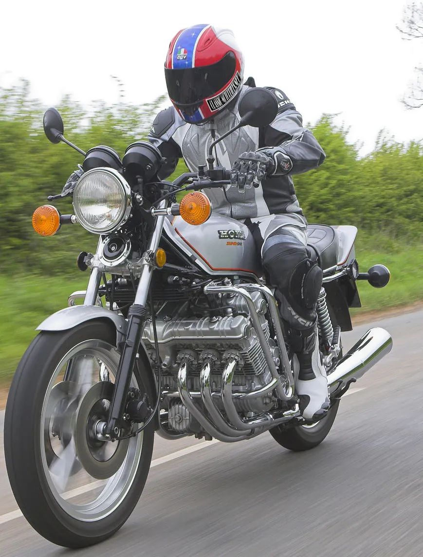 本田cbx250的传说故事图片 _飞翔号