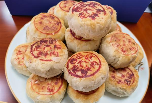 鮮肉月餅真不是煎肉包！16家上海現(xiàn)烤月餅品牌大盤點(diǎn)，口水嗒嗒滴