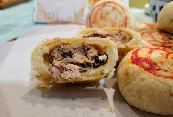 鮮肉月餅真不是煎肉包！16家上海現(xiàn)烤月餅品牌大盤點(diǎn)，口水嗒嗒滴