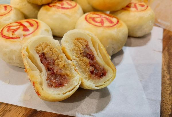 鮮肉月餅真不是煎肉包！16家上海現(xiàn)烤月餅品牌大盤點(diǎn)，口水嗒嗒滴