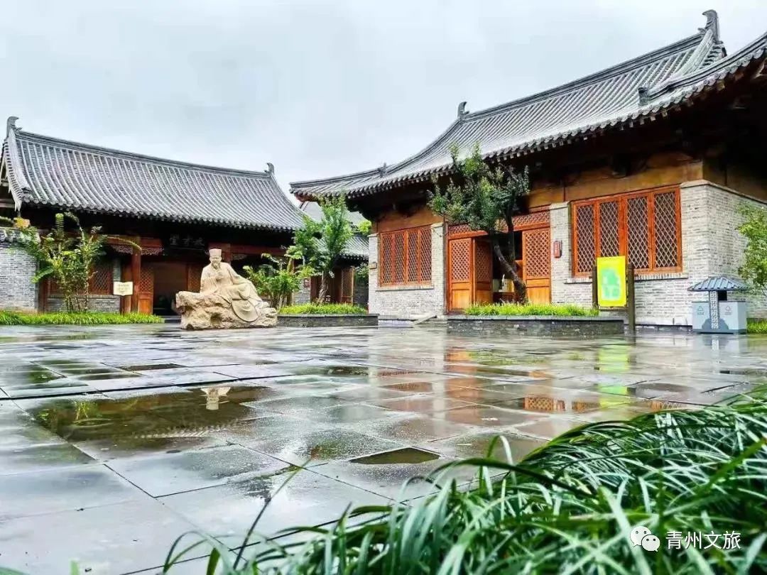 飒飒秋雨中，青州古城有多美......
