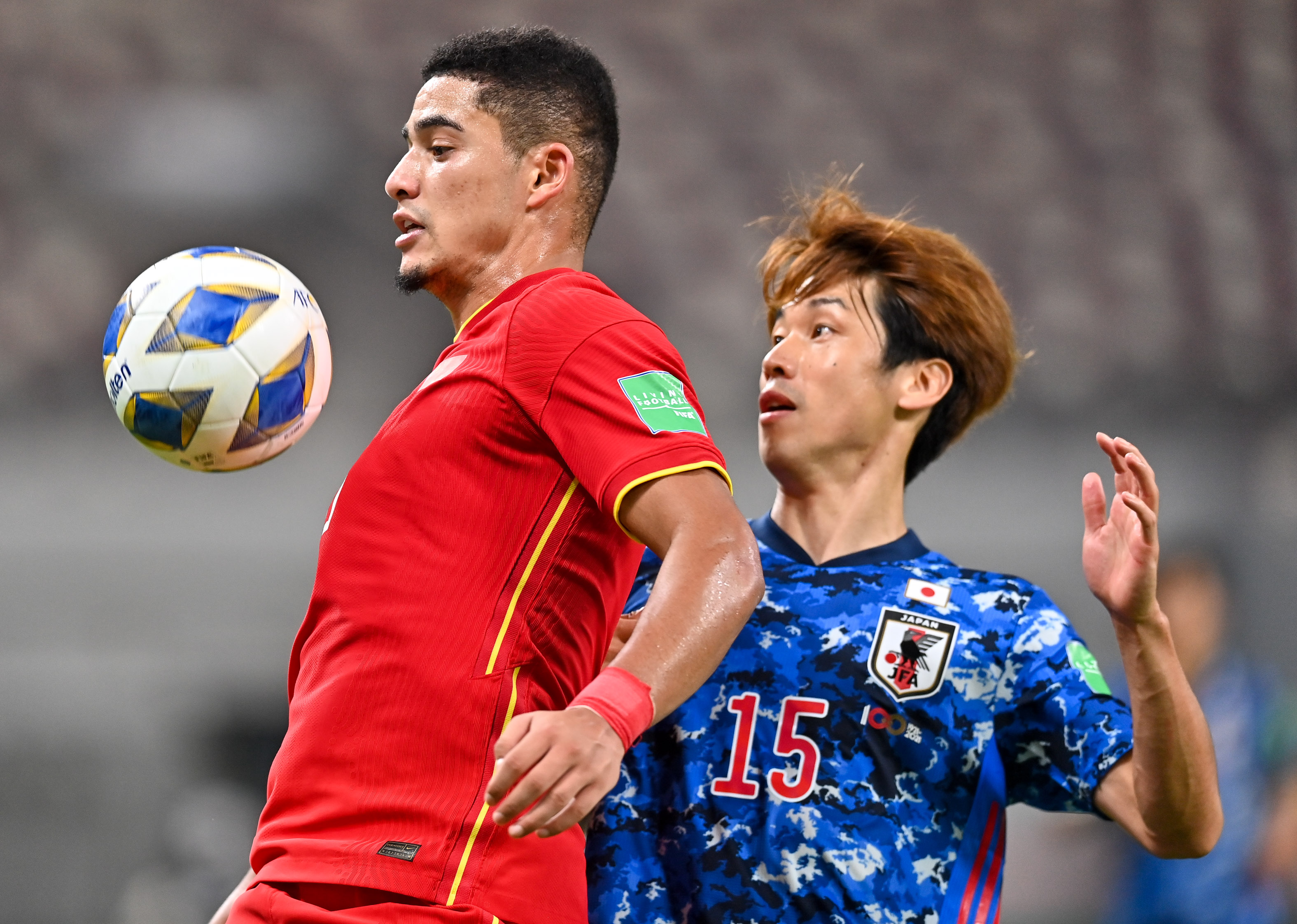 中国足球世界杯预选赛2021赛程比分(足球——世预赛12强赛：中国队负于日本队)