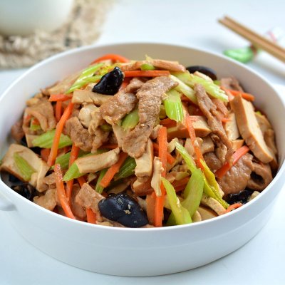 芹菜香干肉絲,芹菜香干肉絲的做法
