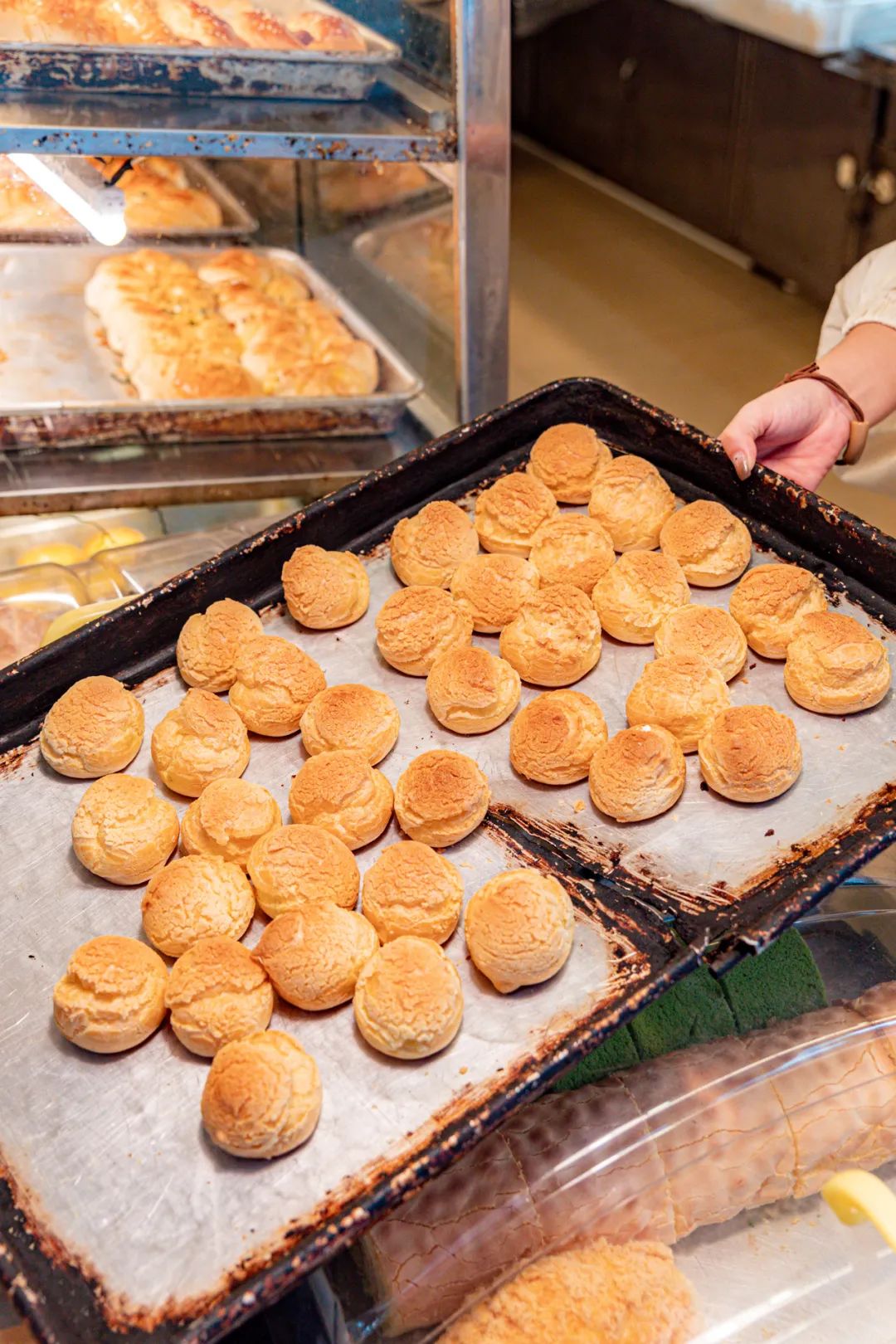 人均3蚊！这家现烤现卖的老饼铺，荔湾街坊吃了20多年
