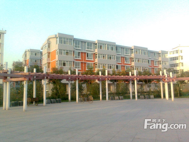 桥西市外贸宿舍 VS 石桥润泽园，哪个更宜居？