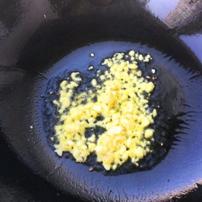 蒜蓉粉絲蝦的做法,蒜蓉粉絲蝦的做法步驟