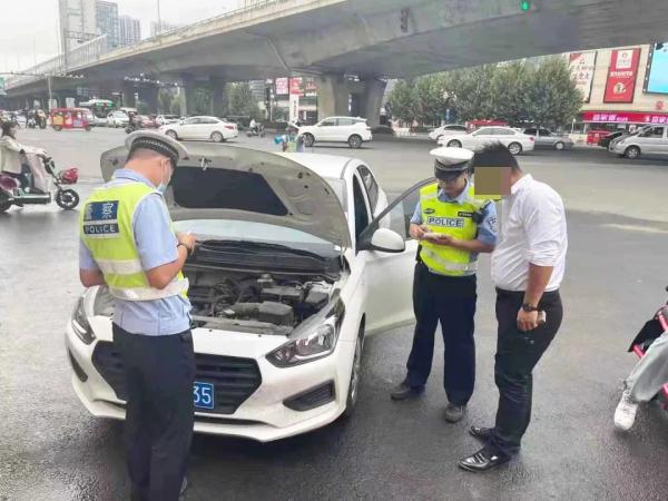 非法安装警报器,非法安装警报器标志灯具的将处200元以上两千以下罚款