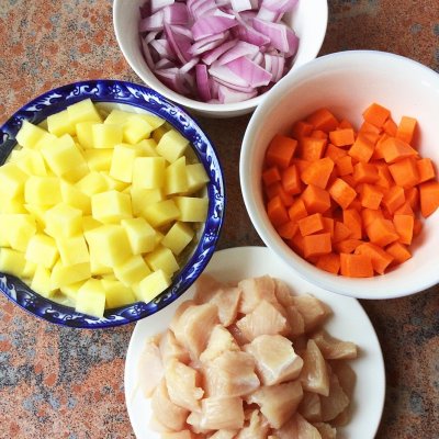 咖喱雞肉土豆的做法,咖喱雞肉土豆的做法步驟