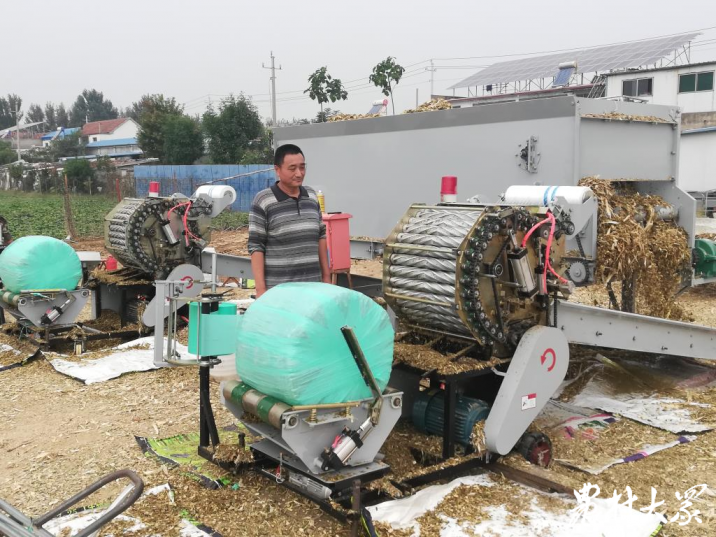 雨大有積水，兗州玉米收獲推行“秸稈離田”模式