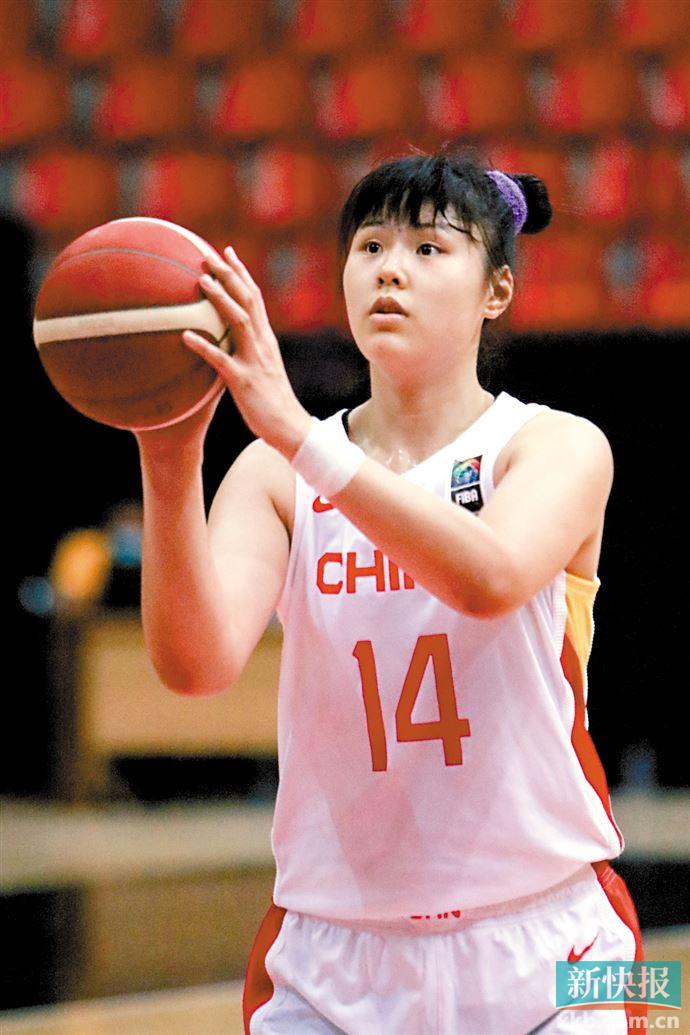 女篮亚洲杯半决赛开打 中国队力拼韩国队