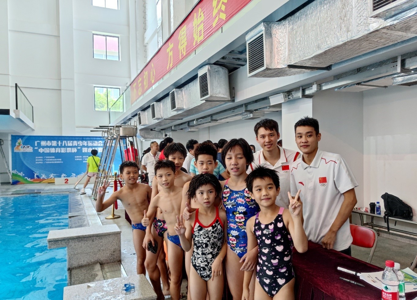 全红婵陈艾森张雁全回广州母校，向师弟师妹分享奥运心得