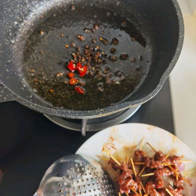 牙签牛肉怎么做简单又好吃（牙签牛肉就这么做新手也能做）