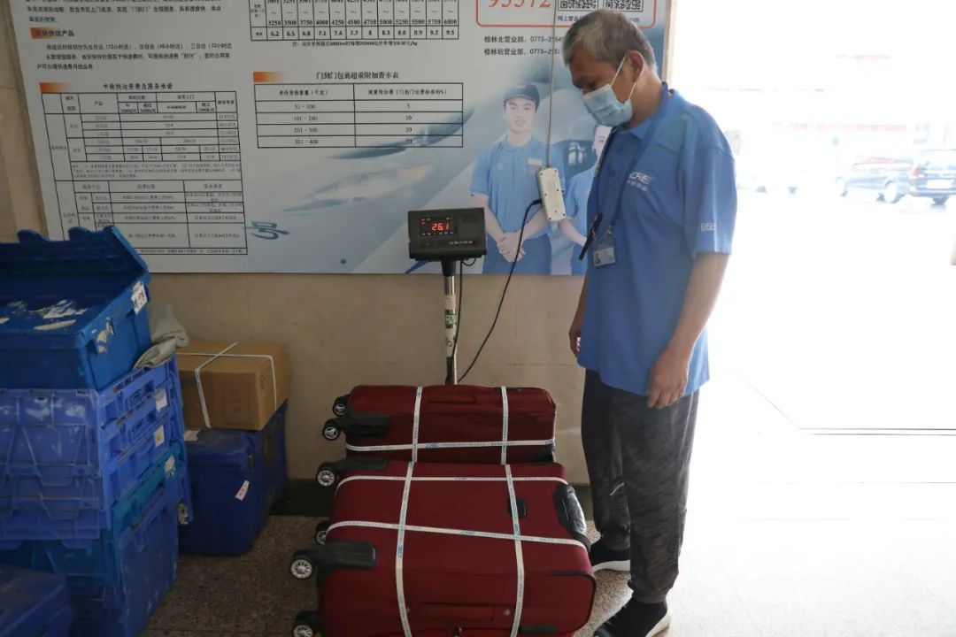 哪些行李不能带上火车？宠物如何托运？官方解答来了→
