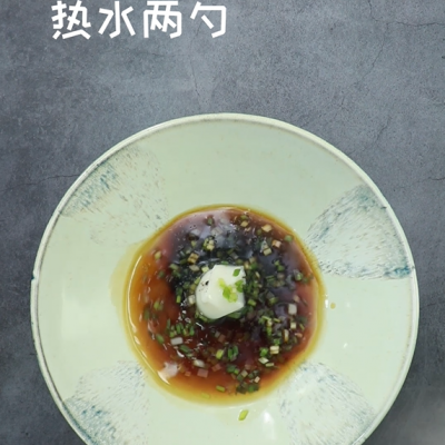牛肉粉的做法最正宗的做法（做一碗超勾人食欲的牛肉米粉）