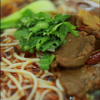 牛肉粉的做法最正宗的做法（做一碗超勾人食欲的牛肉米粉）