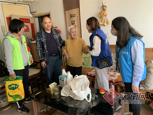 昆明万裕社区开展“久久重阳享健康，人间百善孝为先”重阳系列活动