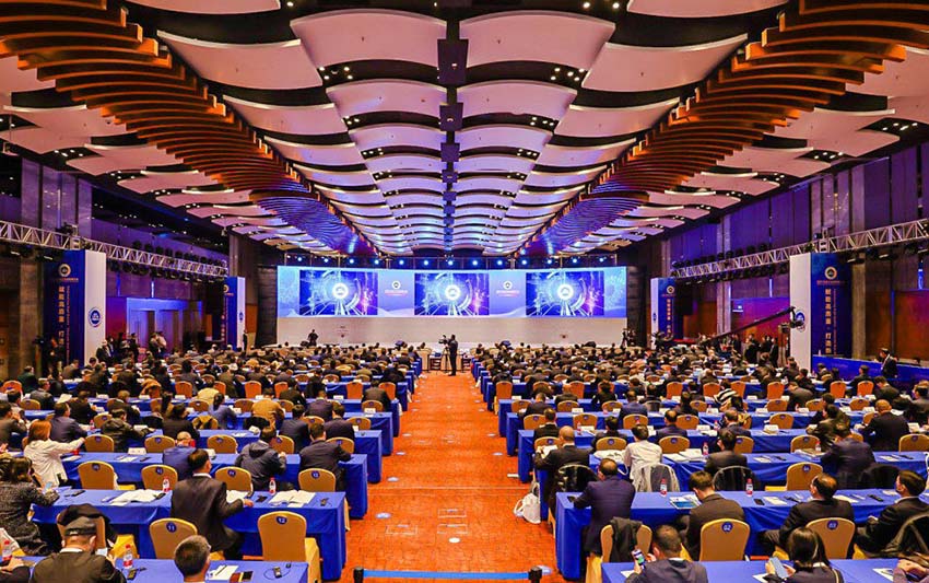 “聰明工廠”激活老工業(yè)基地新動(dòng)能