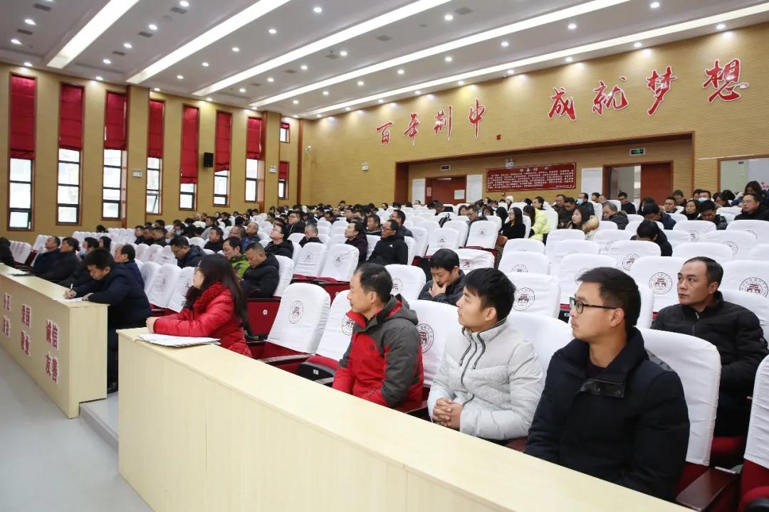 荊州中學(xué)發(fā)布“十四五”發(fā)展規(guī)劃(圖3) 荊州中學(xué)發(fā)布“十四五”發(fā)展規(guī)劃(圖3)