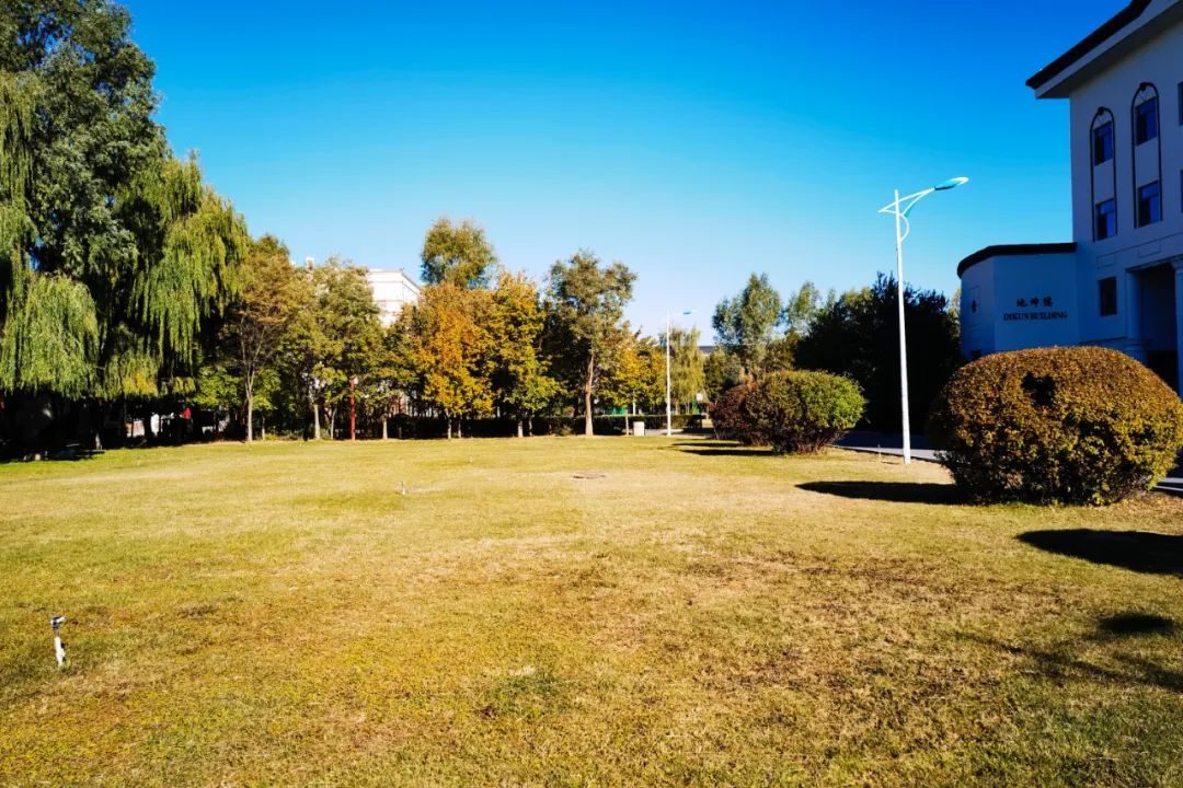 你在我眼中是最美～寻找呼和浩特最美校园