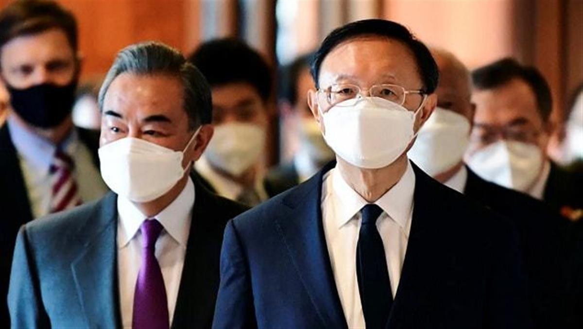 拜登三月内两次承诺“保卫台湾”，外交部回应：不要站在14亿中国人民的对立面
