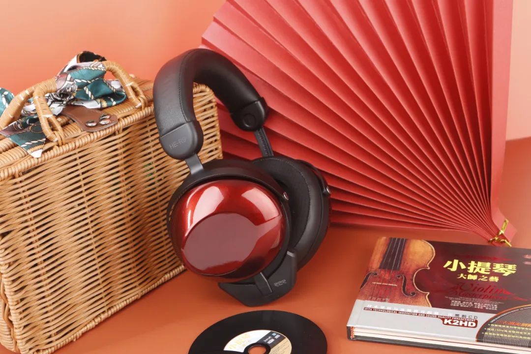 让经典复刻更具"人情味—hifiman he-r9封闭式动圈耳机