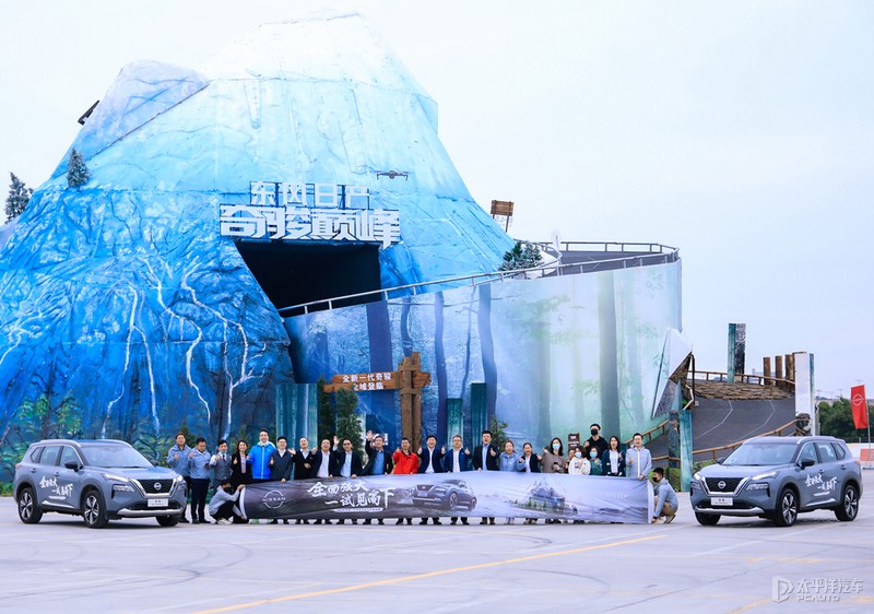 一试见高下 场地试驾东风日产一代奇骏
