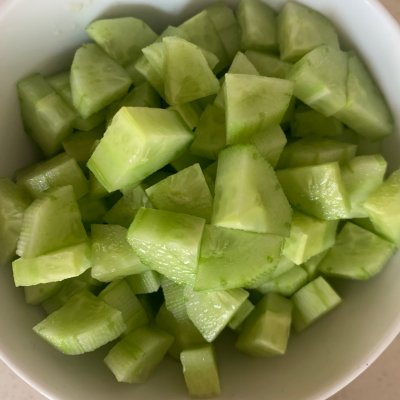 宮保雞丁的做法,宮保雞丁的做法家常菜簡單的做法