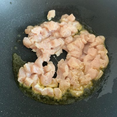 宮保雞丁的做法,宮保雞丁的做法家常菜簡單的做法