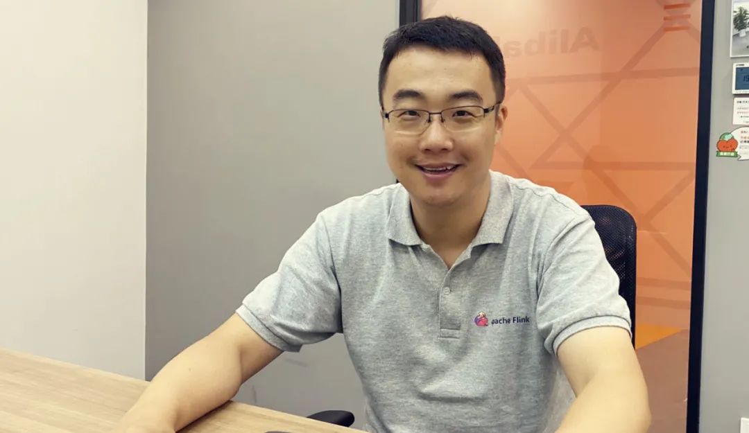 你在被窝里刷手机岁月静好，一个“神秘引擎”却在远方和时间赛跑
