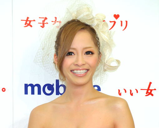 好奇石原里美老公赚多少 盘点和富豪结婚的日本女星 天天看点