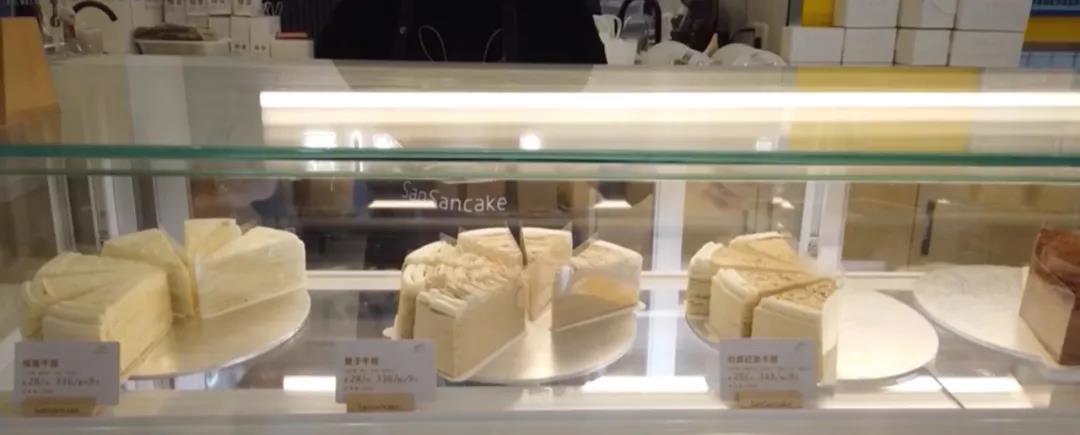 本地小伙自主创业，预计每年卖出一万块蛋糕