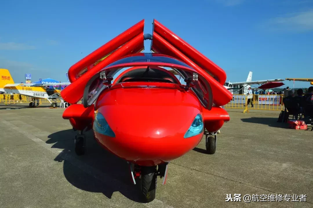 珠海航展明星：全球首款海陆空三栖飞行汽车惊艳亮相