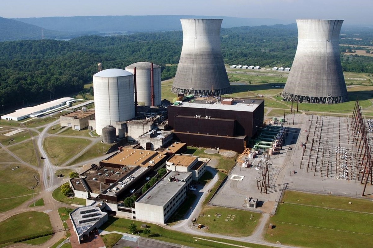 核电站爆炸有多恐怖？危害那么大，到底该不该建核电站？
