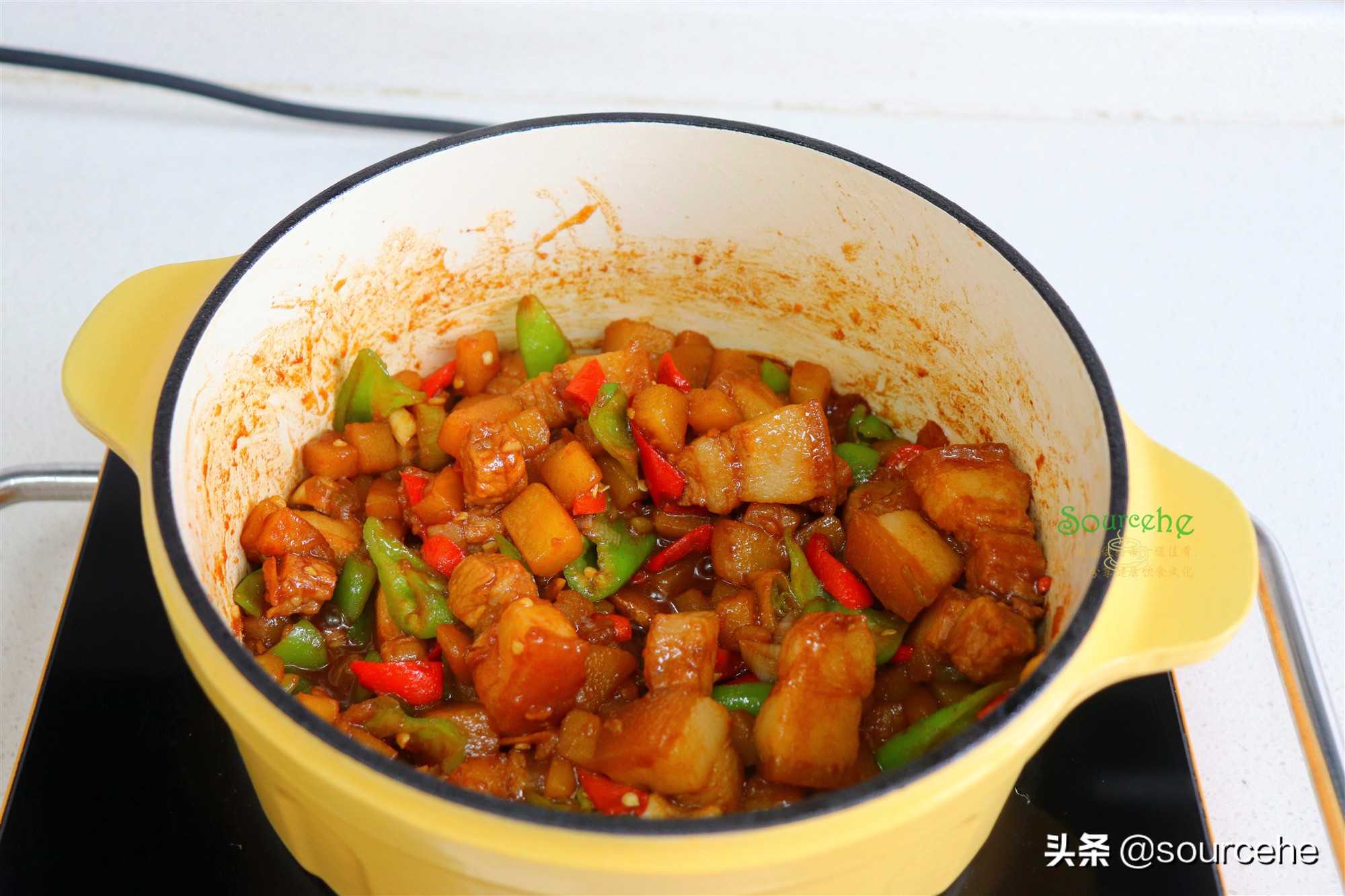 五花肉燉土豆,五花肉燉土豆的做法