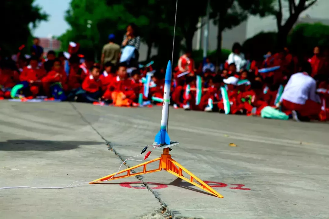 星辰大海,与你同往——西安高新国际学校给孩子一个“航天梦”,向着浩瀚星辰出发