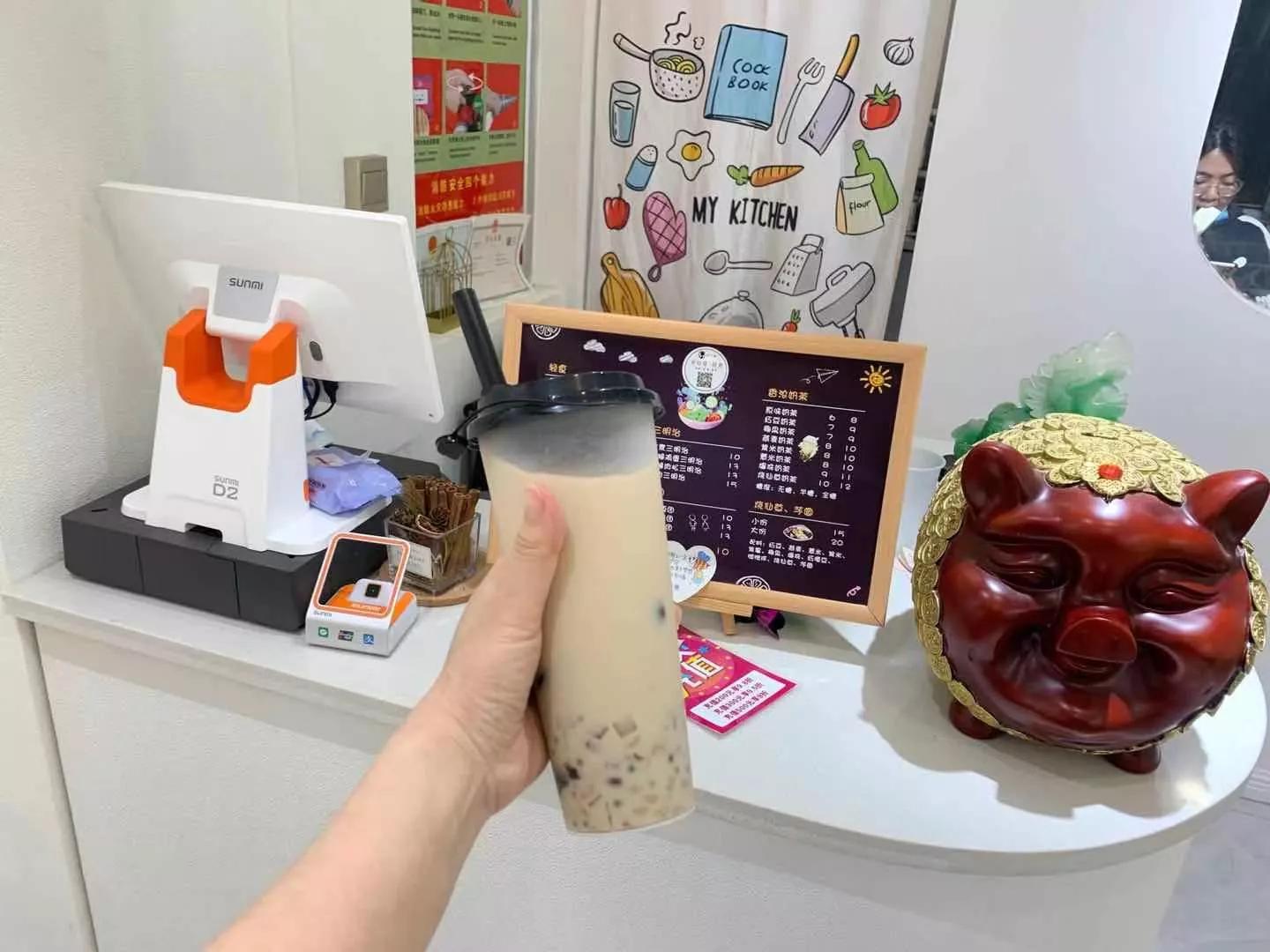 零基础学做奶茶详细教程，轻松掌握正宗奶茶制作方法