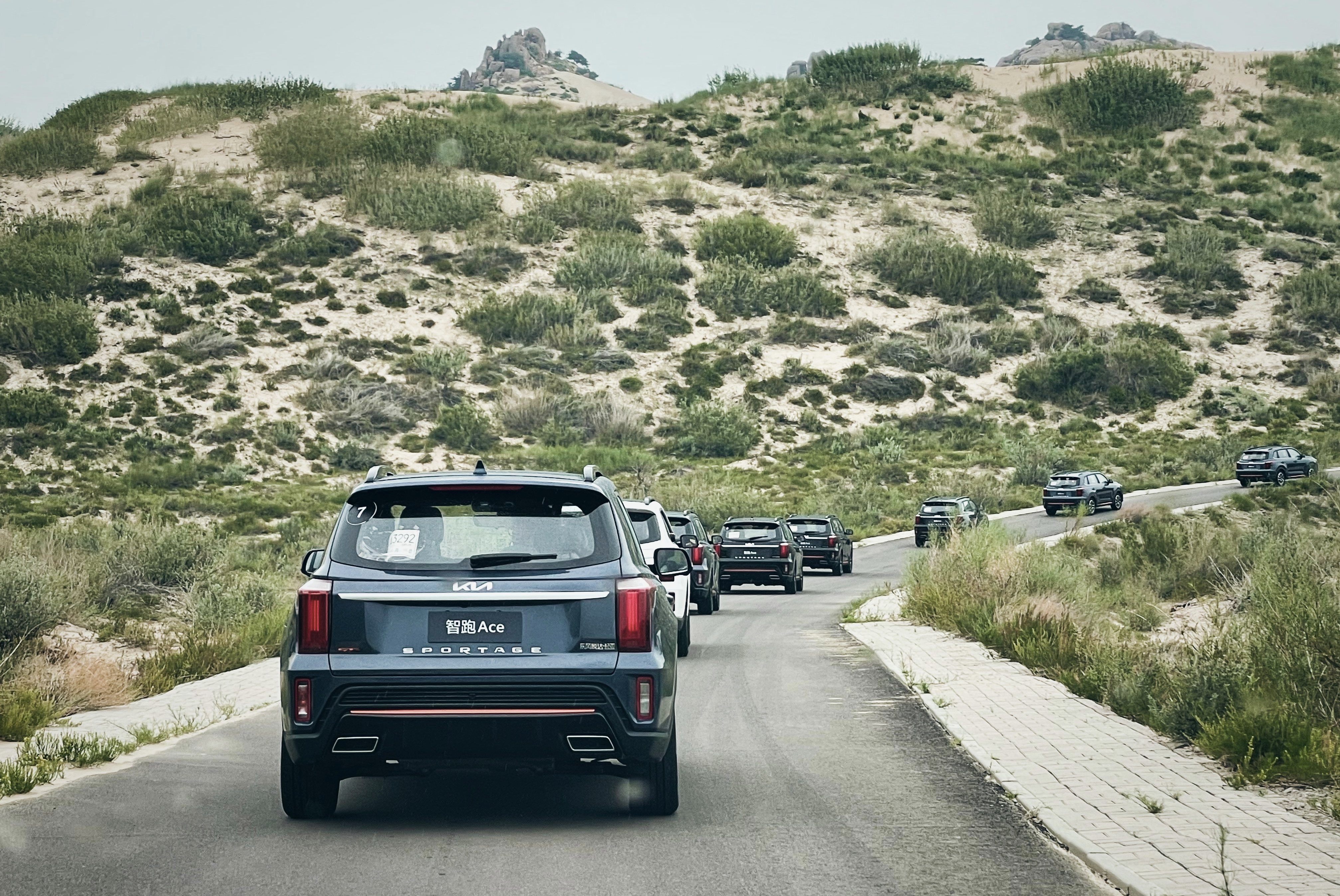 试驾起亚智跑Ace：颜值派还是实力派的紧凑型SUV？