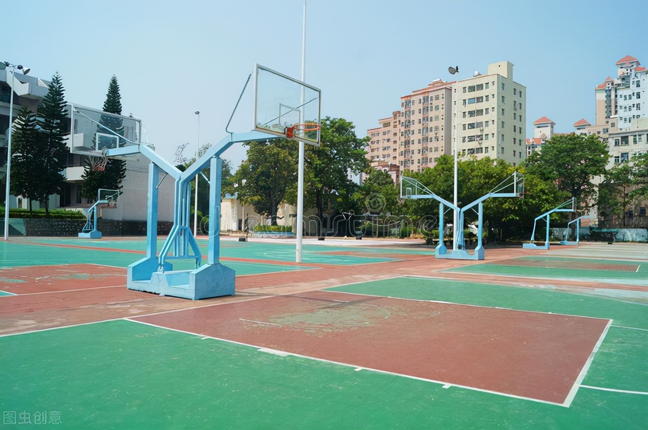 读大学，选择省外还是留在省内？都有哪些优势和劣势呢？