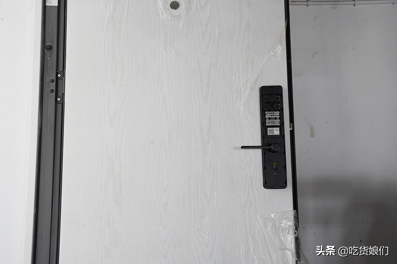 丢掉钥匙，解锁7大开锁方式！荣耀VOC智能门锁X6智能门锁测评